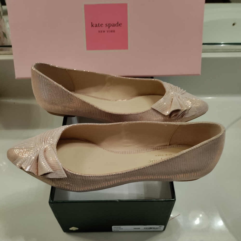 Kate Spade like new shiny gold sparkling flats! Size 8